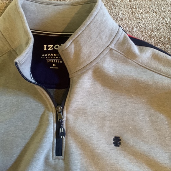 XL Izod performance stretch quarter zip - Picture 2 of 3